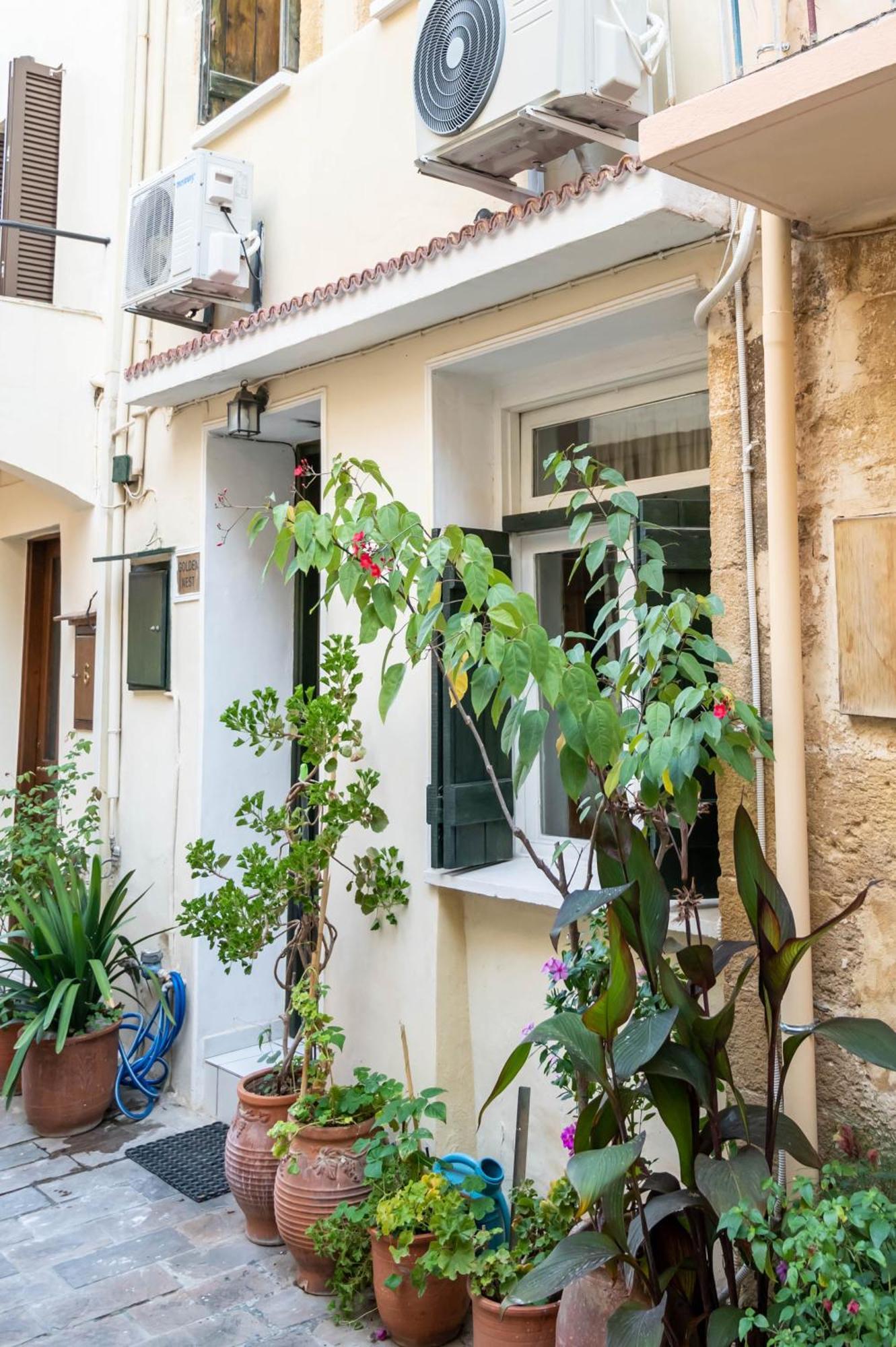 Golden Nest Villa Chania  Buitenkant foto